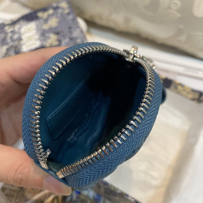 DETACHABLE CARO ROUND COIN PURSE DEEP OCEAN BLUE CANNAGE CALFSKIN