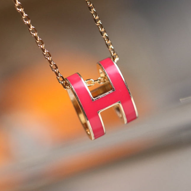 NECKLACE POP H PEDANT PINK GOLD