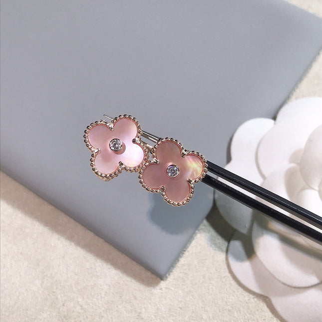 CLOVER GOLD PINK MOP EARRINGS