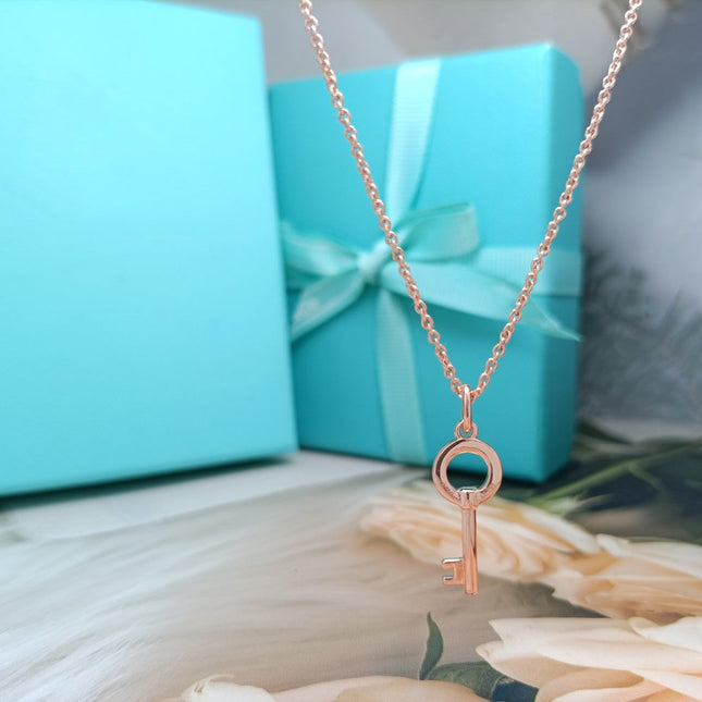 MINI KEY NECKLACE DIAMOND