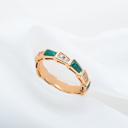 SERPENTI RING PINK GOLD MALACHITE DIAMOND 3MM