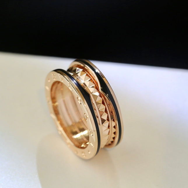 ZERO 1 GOLD BLACK CERAMIC RING