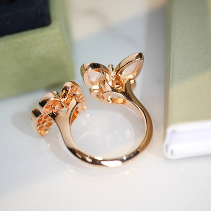 TWIN BUTTERFLY DIAMOND MOP RING