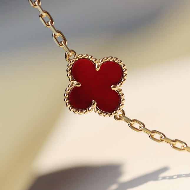 CLOVER 20 MOTIFS CARNELIAN GOLD