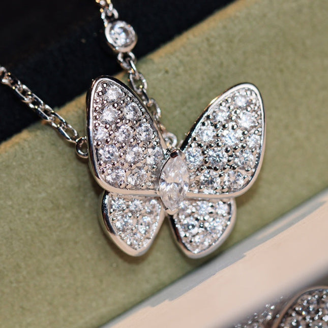 BUTTERFLY DIAMOND NECKLACE