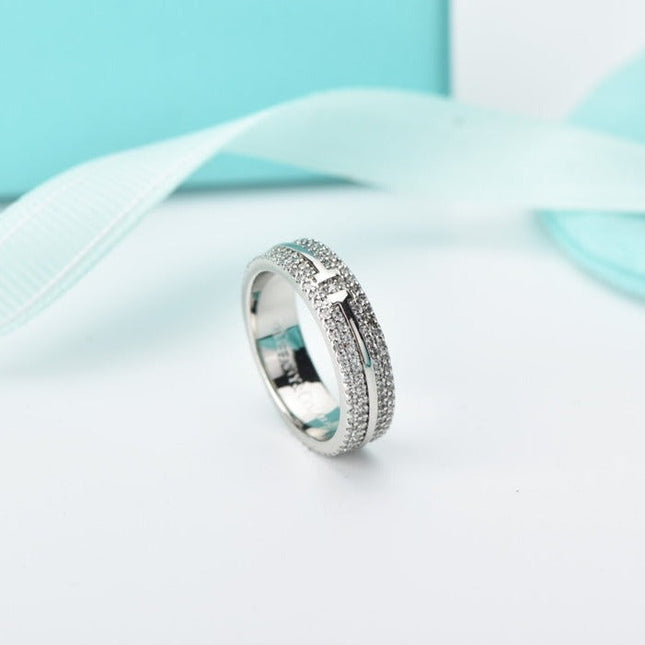 T WIRE DIAMOND RING