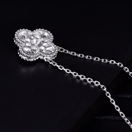 CLOVER SILVER DIAMOND NECKLACE