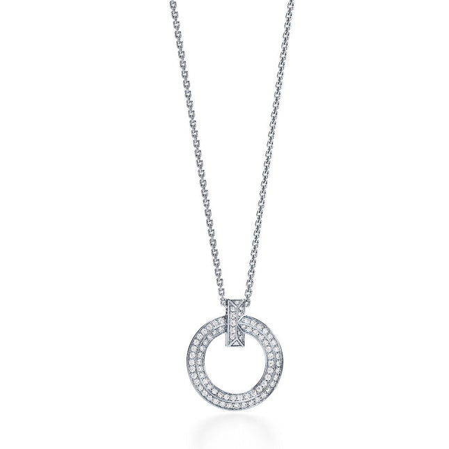 T CIRCLE PEDANT DIAMOND NECKLACE