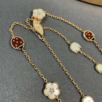 LUCKY SPRING 15 MOTIFS GOLD NECKLACE