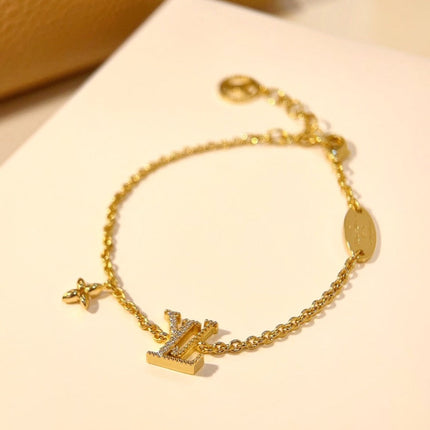 LV LOGO STAR MOTIF GOLD BRACELET