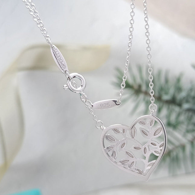 HEART LEAF PEDANT NECKLACE