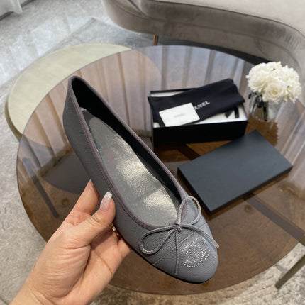 BALLET FLATS GREY GRAINED CALFSKIN