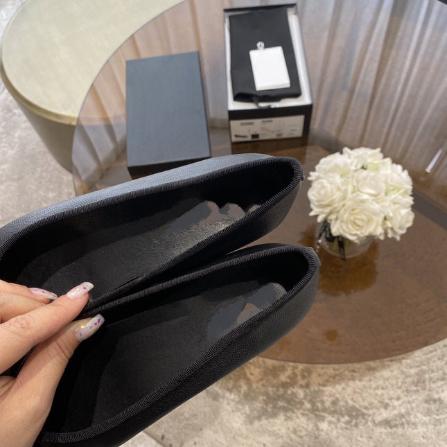 BALLET FLATS BLACK GRAINED CALFSKIN