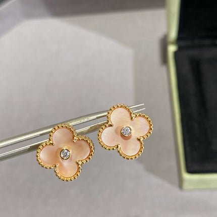 CLOVER PINK MOP 1 DIAMOND STUD EARRINGS