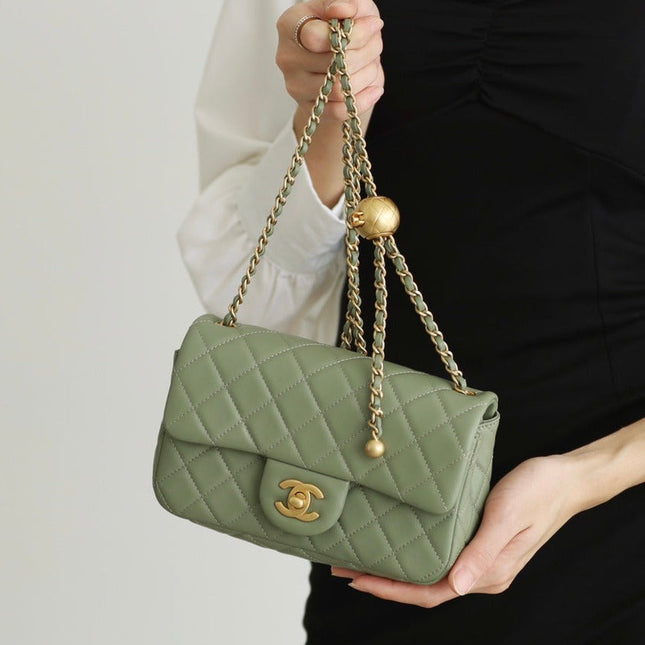 FLAP BAG 20CM KHAKI LAMBSKIN GOLD HARDWARE