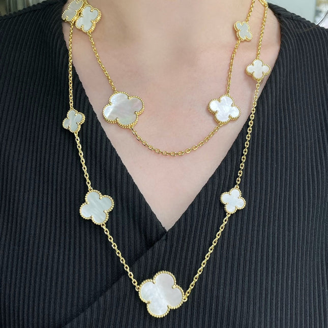 CLOVER 16 MOTIF WHITE MOP GOLD NECKLACE