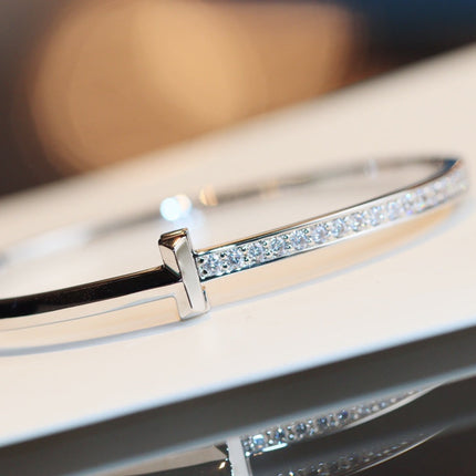 NARROW T1 HINGED BANGLE DIAMOND SILVER