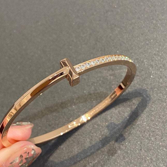 NARROW T1 HINGED BANGLE DIAMOND PINK GOLD