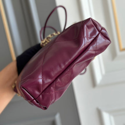 CC HOBO BAG 22 BURGUNDY LAMBSKIN GOLD HARDWARE 20CM