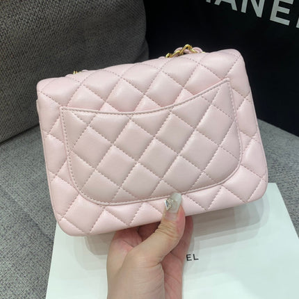 MINI SQUARE FLAP BAG 17CM PINK LAMBSKIN GOLD HARDWARE