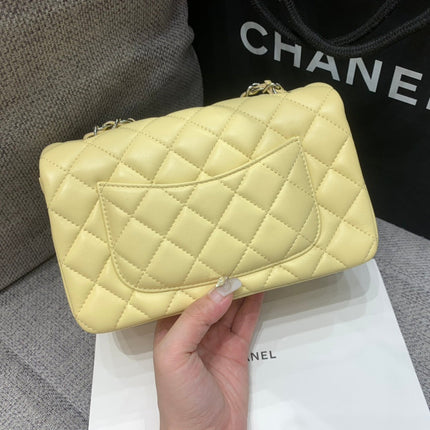 MINI RECTANGLE FLAP BAG 20CM YELLOW LAMBSKIN SILVER HARDWARE