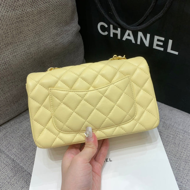 MINI RECTANGLE FLAP BAG 20CM YELLOW LAMBSKIN GOLD HARDWARE