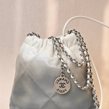 CC HOBO MINI 20CM WHITE GREY LAMBSKIN SILVER HARDWARE