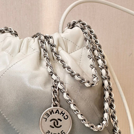 CC HOBO MINI 20CM WHITE GREY LAMBSKIN SILVER HARDWARE