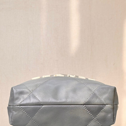 CC HOBO MINI 20CM WHITE GREY LAMBSKIN SILVER HARDWARE