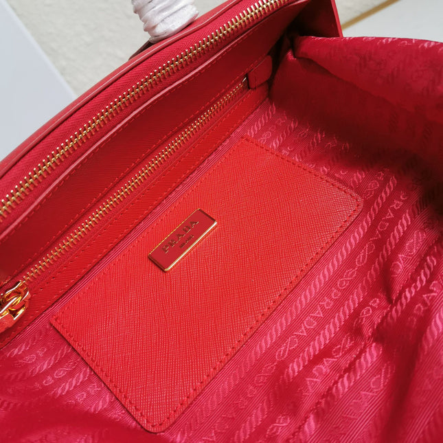 MEDIUM GALLERIA 28 RED SAFFIANO LEATHER