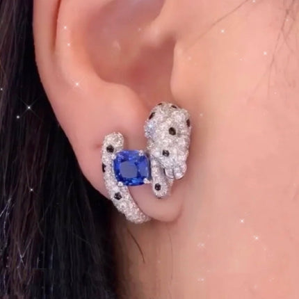 PANTHERE DE CARTI BLUE DIAMOND EARRINGS