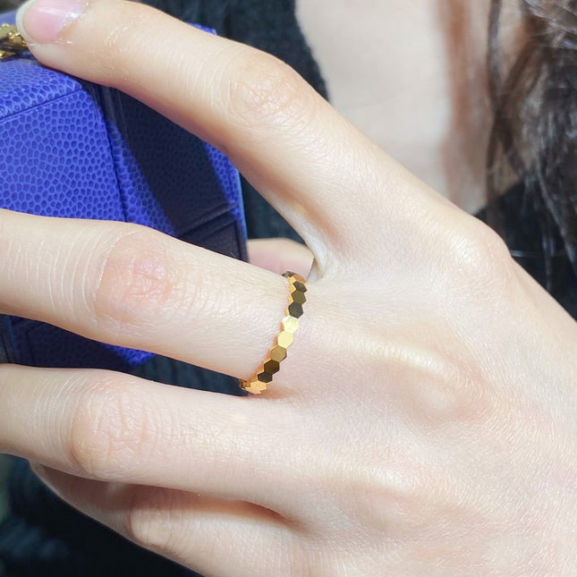 BEE LOVE SMALL RING