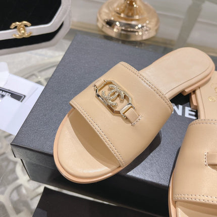 Mules Beige Shiny Calfskin