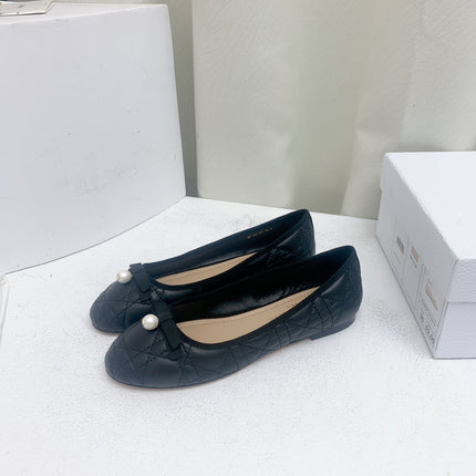 CD BALLET FLAT BLACK MOP FRONT