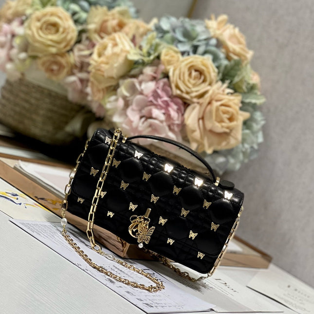 MISS LADY 21 BUTTERFLY STUD BLACK LAMBSKIN