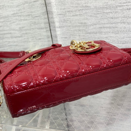 SMALL LADY D-JOY 22 RED PATENT CALFSKIN