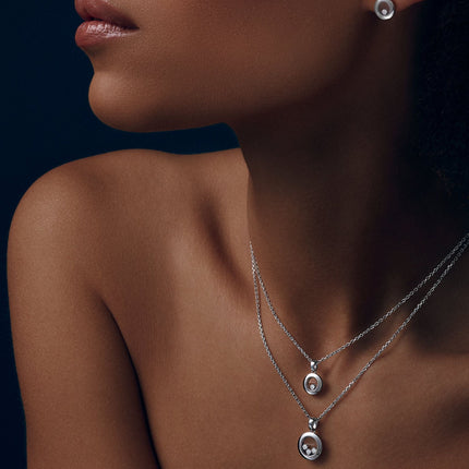 HAPPY PEDANT SILVER 3 DIAMOND NECKLACE