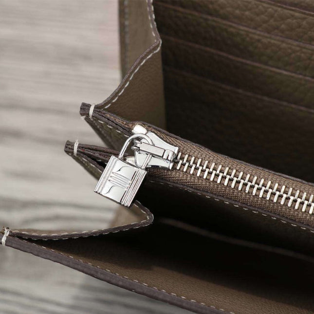 HM CLUTCH CONSTANCE 20.5 KHAKI CALFSKIN SILVER HARDWARE