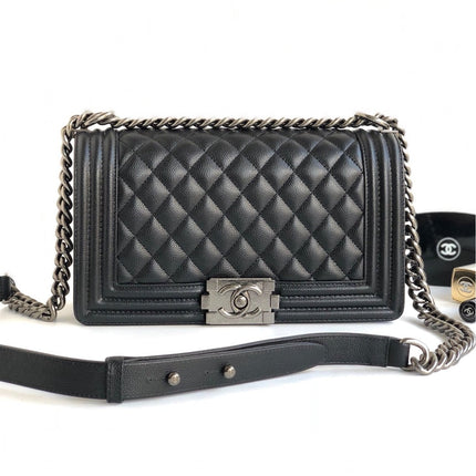 CC MEDIUM 25 BOY BAG IN BLACK LAMBSKIN SILVER HARDWARE