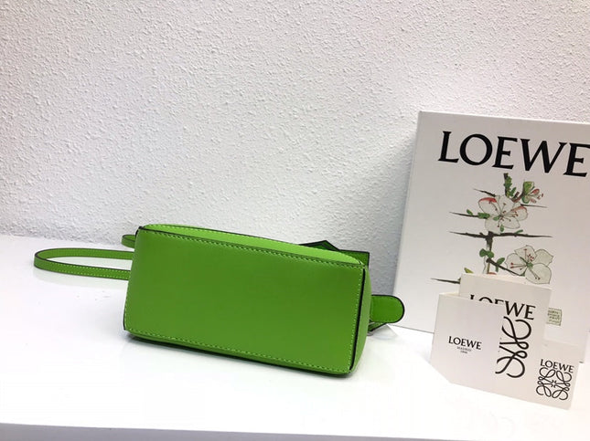 LOE MINI 18 PUZZLE BAG IN EMERALD GREEN CALFSKIN