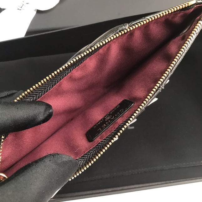 CC MOBILE PURSE 19.5 BLACK CALFSKIN GOLD ICON