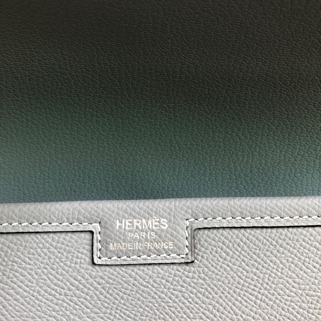 JIGE ELAN 29 CLUTCH IN PALE GRAY CALFSKIN