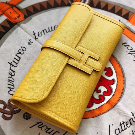 JIGE ELAN 29 CLUTCH IN MIMOSA YELLOW CALFSKIN