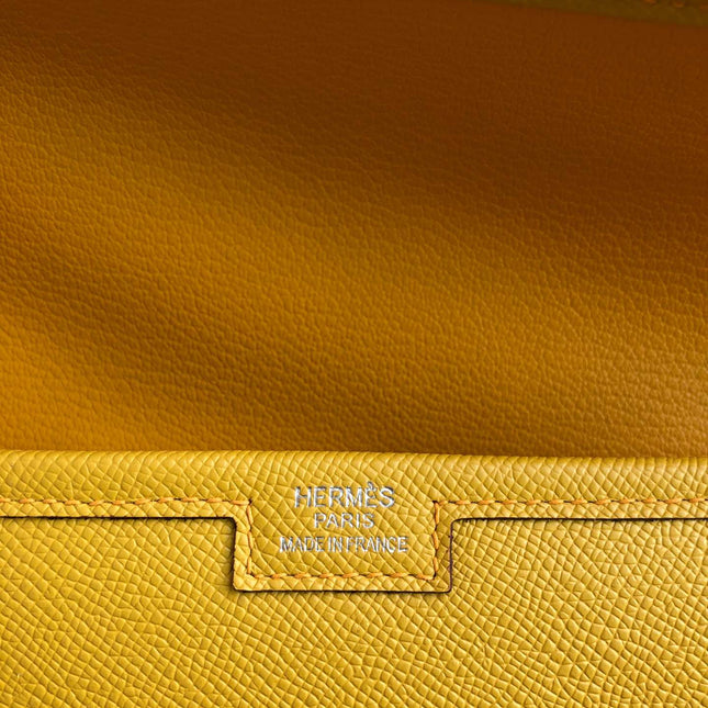 JIGE ELAN 29 CLUTCH IN MIMOSA YELLOW CALFSKIN