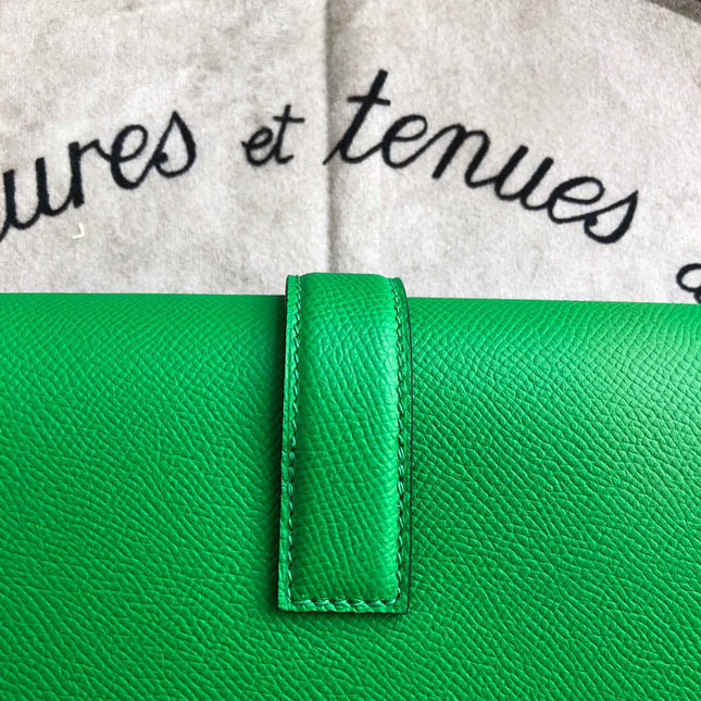 JIGE ELAN 29 CLUTCH IN EMERALD GREEN CALFSKIN