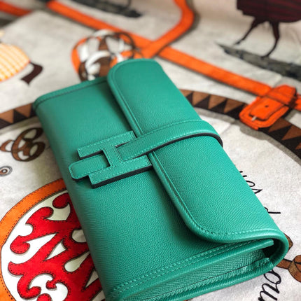 JIGE ELAN 29 CLUTCH IN TEAL GREEN CALFSKIN