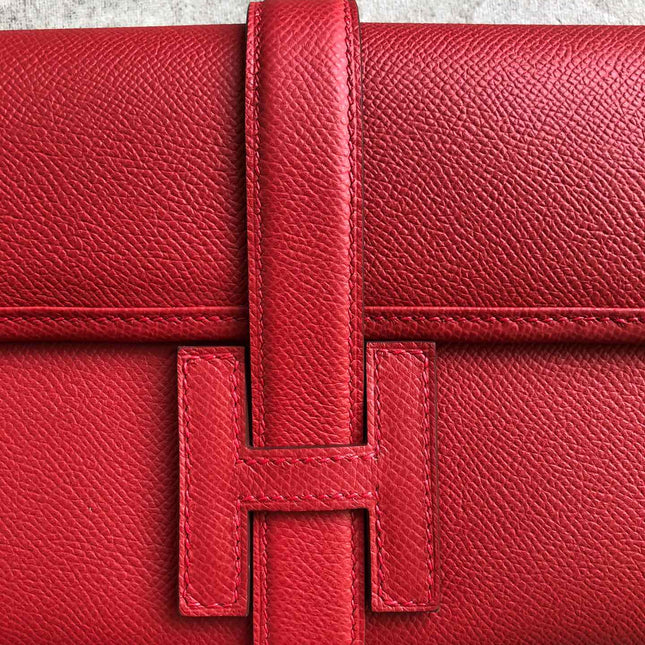 JIGE ELAN 29 CLUTCH IN CHERRY RED CALFSKIN