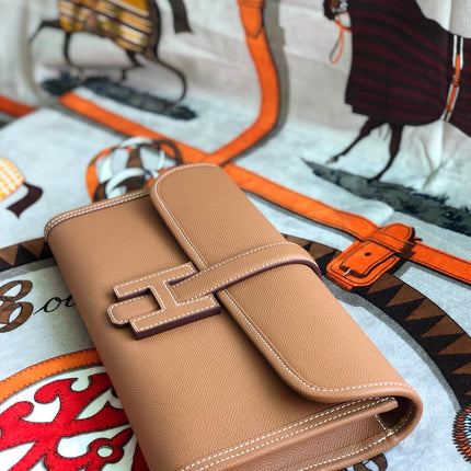 JIGE ELAN 29 CLUTCH IN BRONZE BROWN CALFSKIN