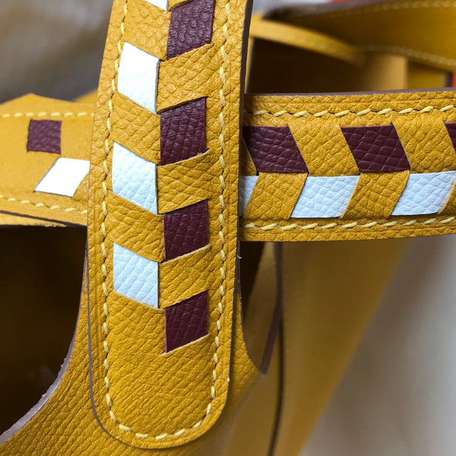 HM PICOTIN LOCK 22 YELLOW CALFSKIN WITH BRAID STRAP