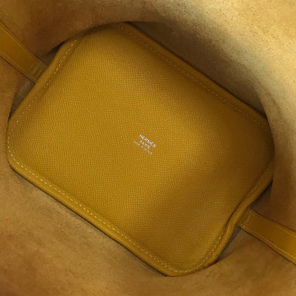 HM PICOTIN LOCK 22 YELLOW CALFSKIN WITH BRAID STRAP